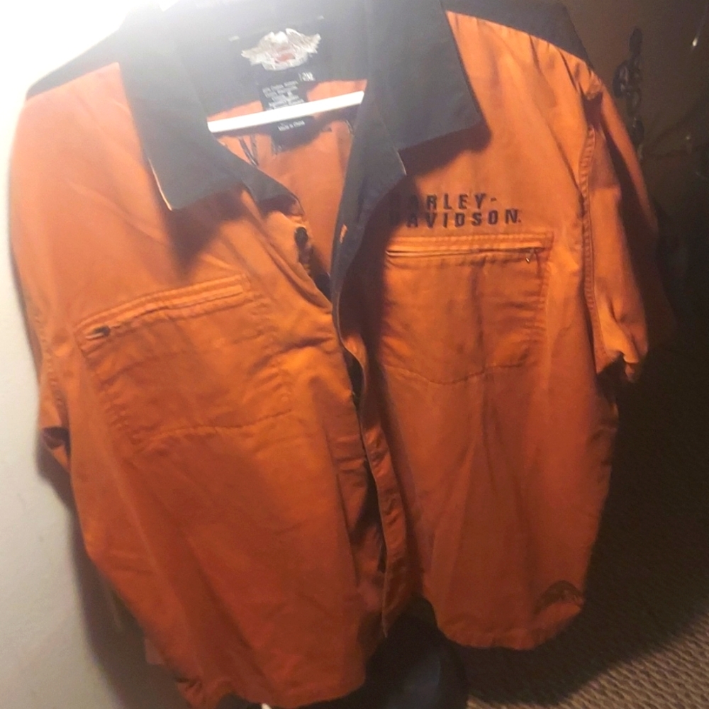 Harley Davidson 2 XL mens button up shirt
